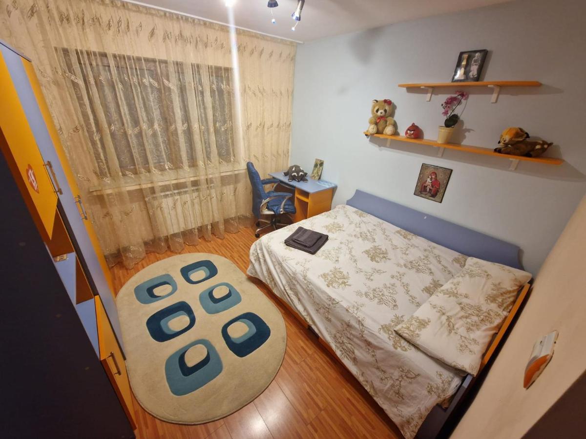 Apartament Victoria Apartment Targu Jiu Exterior photo
